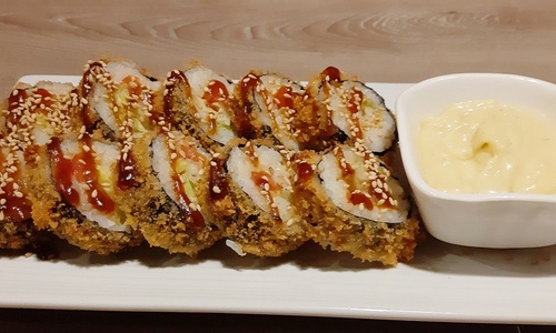 Caesar «tempura» maki hiidkrevetiga (10tk)